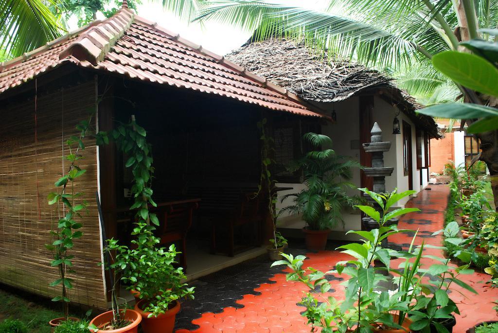 Chakra Ayurvedic Resort Kovalam Kültér fotó